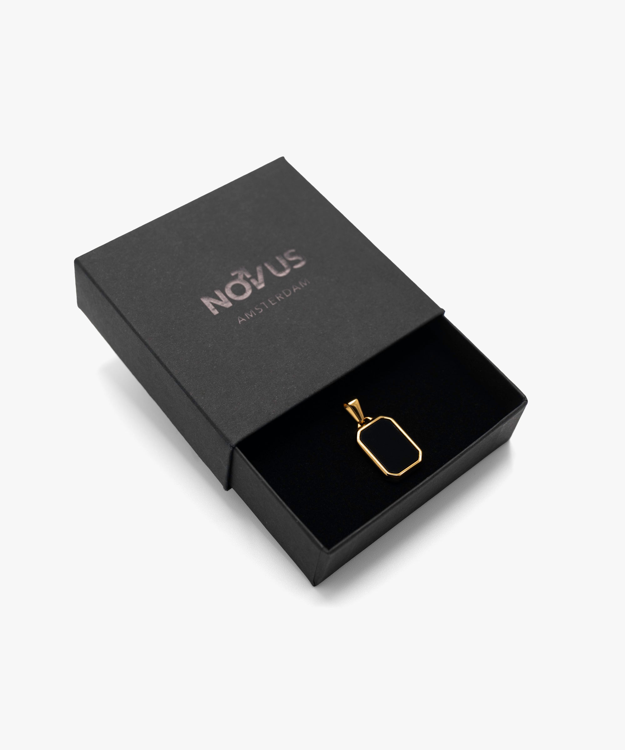 18k gold plated black stone rectangle pendant with jewelry box, from NOVUS Amsterdam