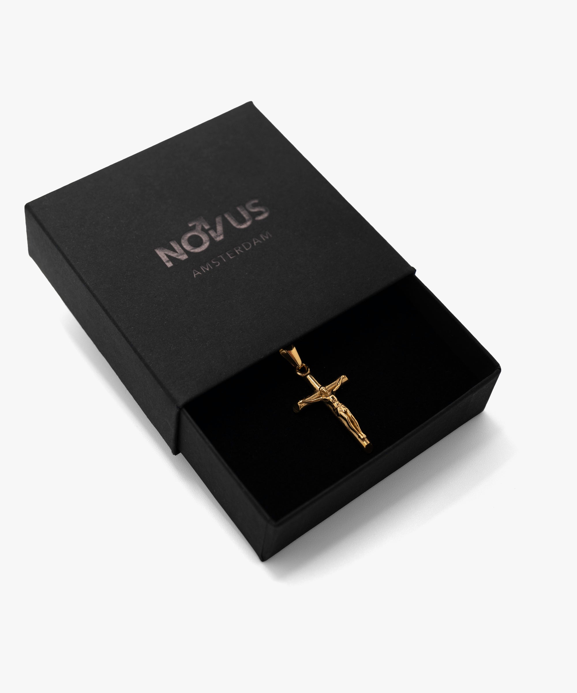 18k gold plated crucifix pendant with jewelry box, from NOVUS Amsterdam