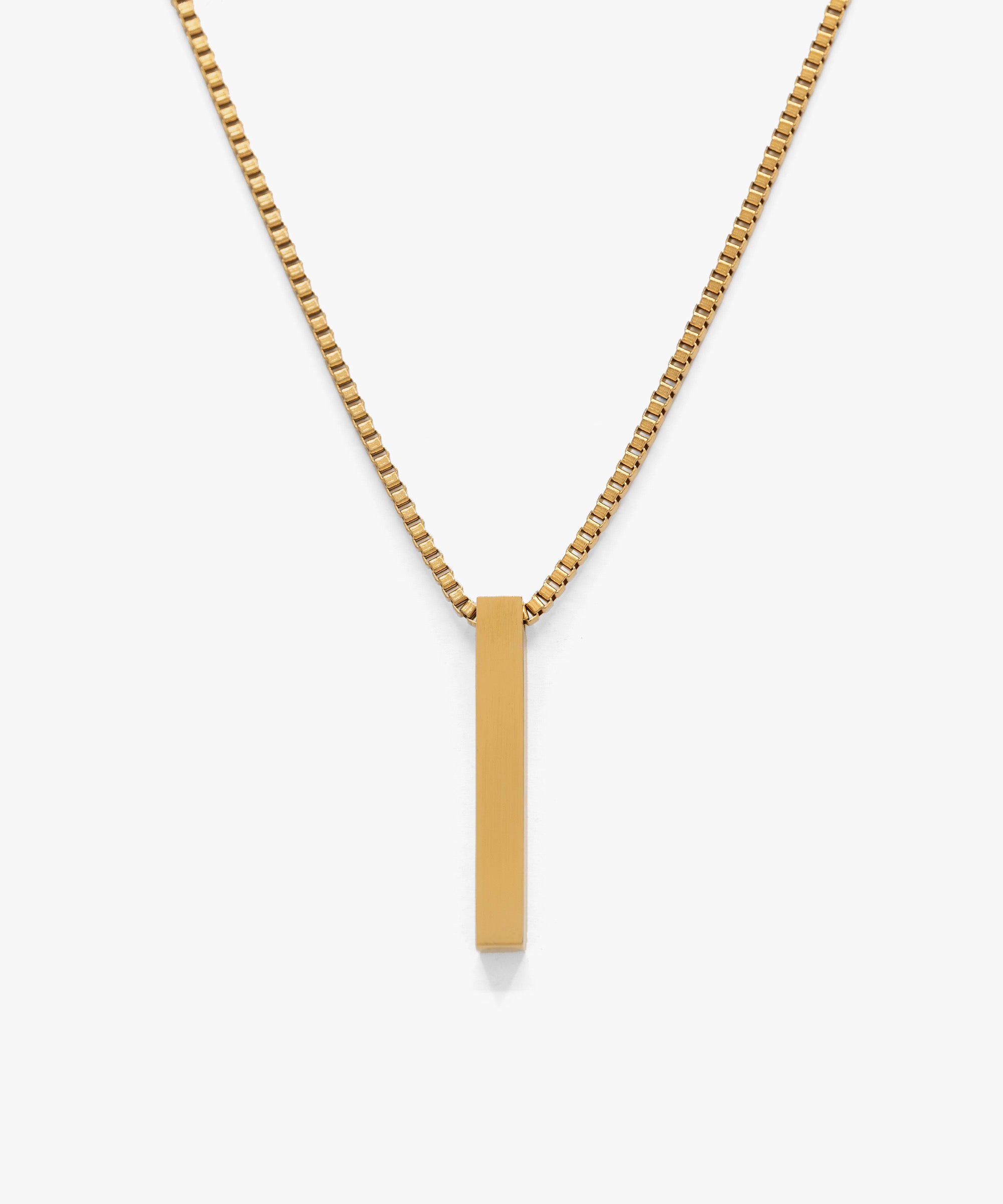 18k gold plated minimalistic rectangle pendant with box chain necklace, from NOVUS Amsterdam