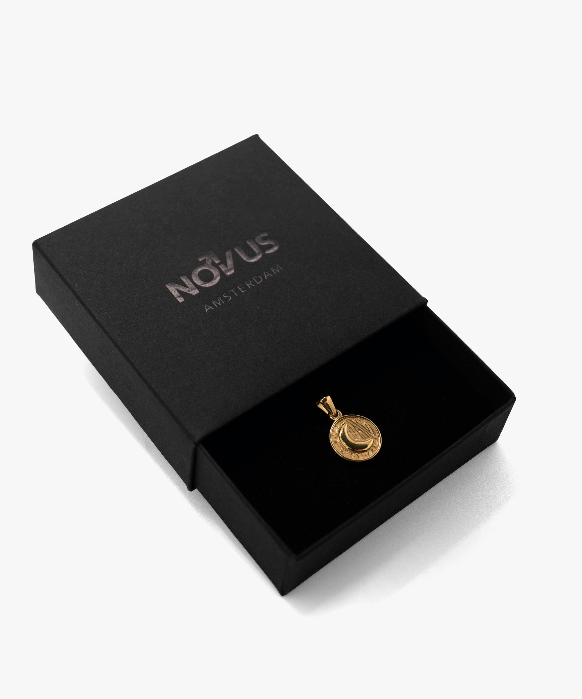 18k gold plated moon pendant with jewelry box, from NOVUS Amsterdam