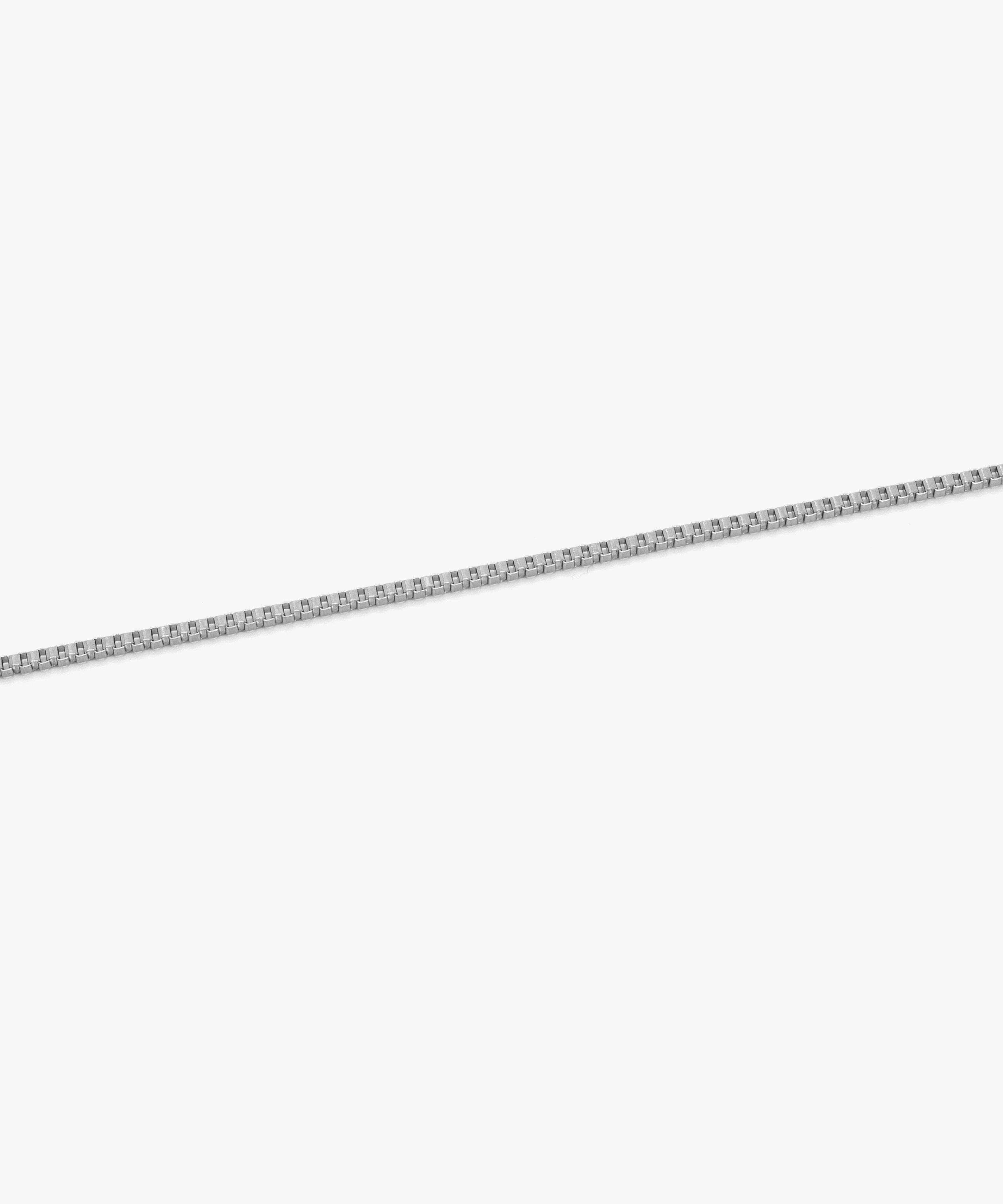 Silver box chain necklace with lobster clasp, 1.5 mm width, from NOVUS Amsterdam