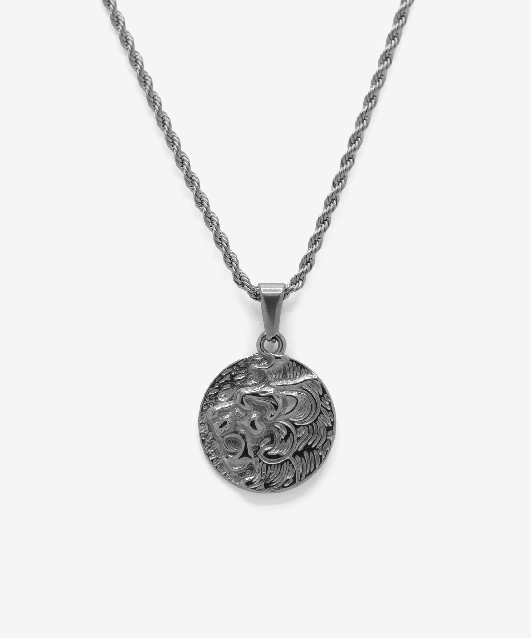 Silver judah lion pendant with rope chain necklace, from NOVUS Amsterdam