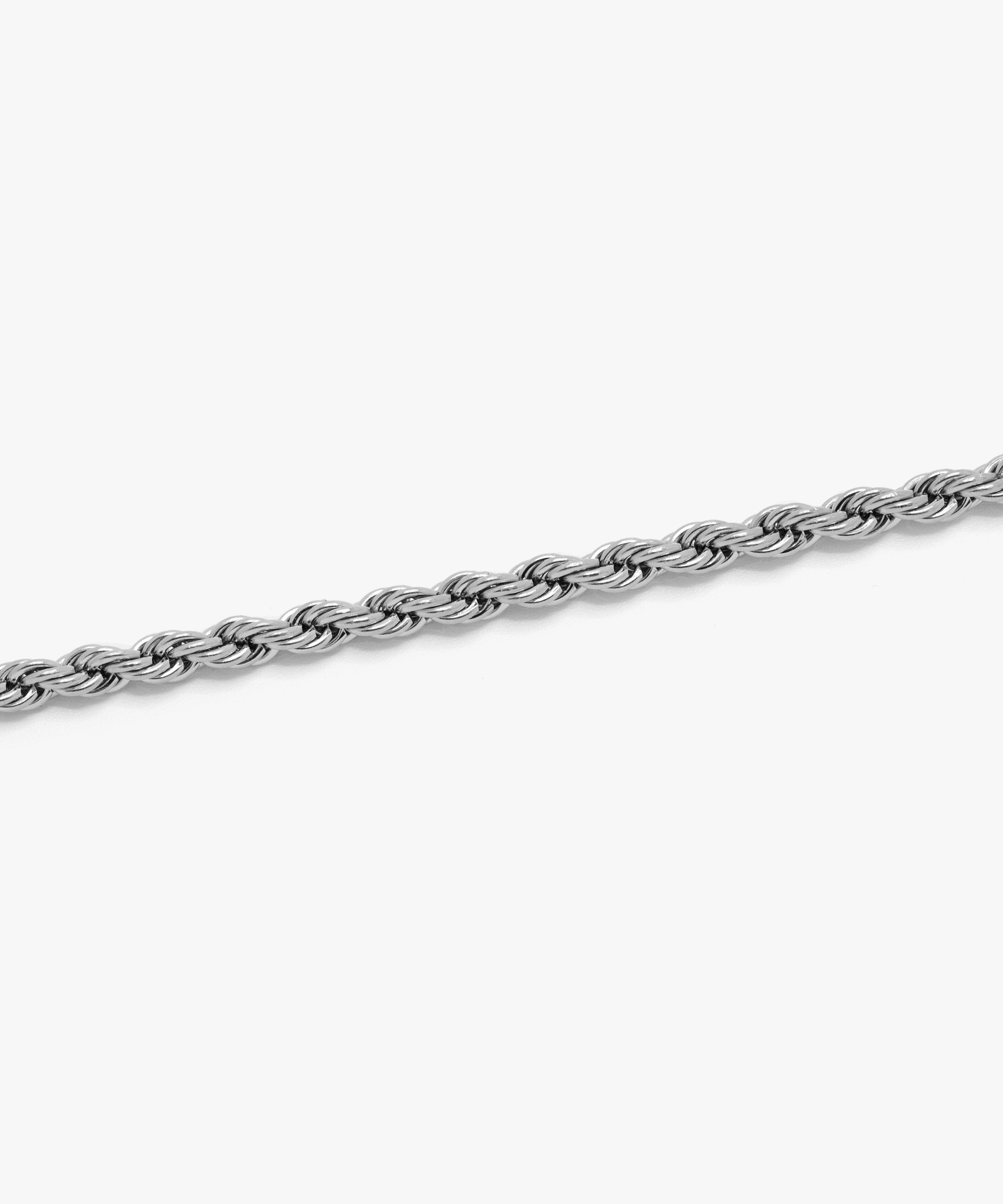 Close-up detail silver rope bracelet with lobster clasp, 5 mm width, from NOVUS Amsterdam