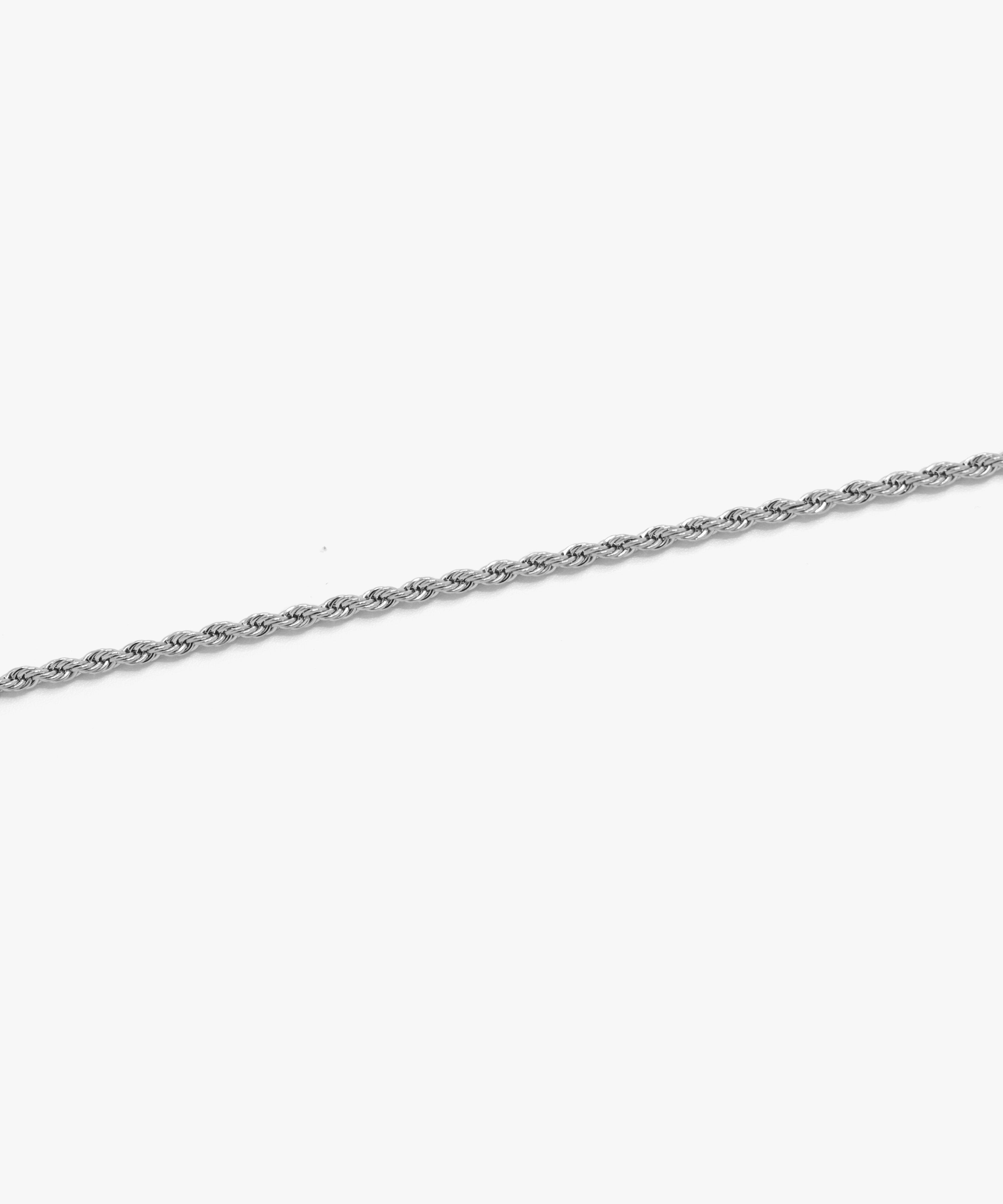 Close-up detail silver rope chain necklace with lobster clasp, 2 mm width, from NOVUS Amsterdam